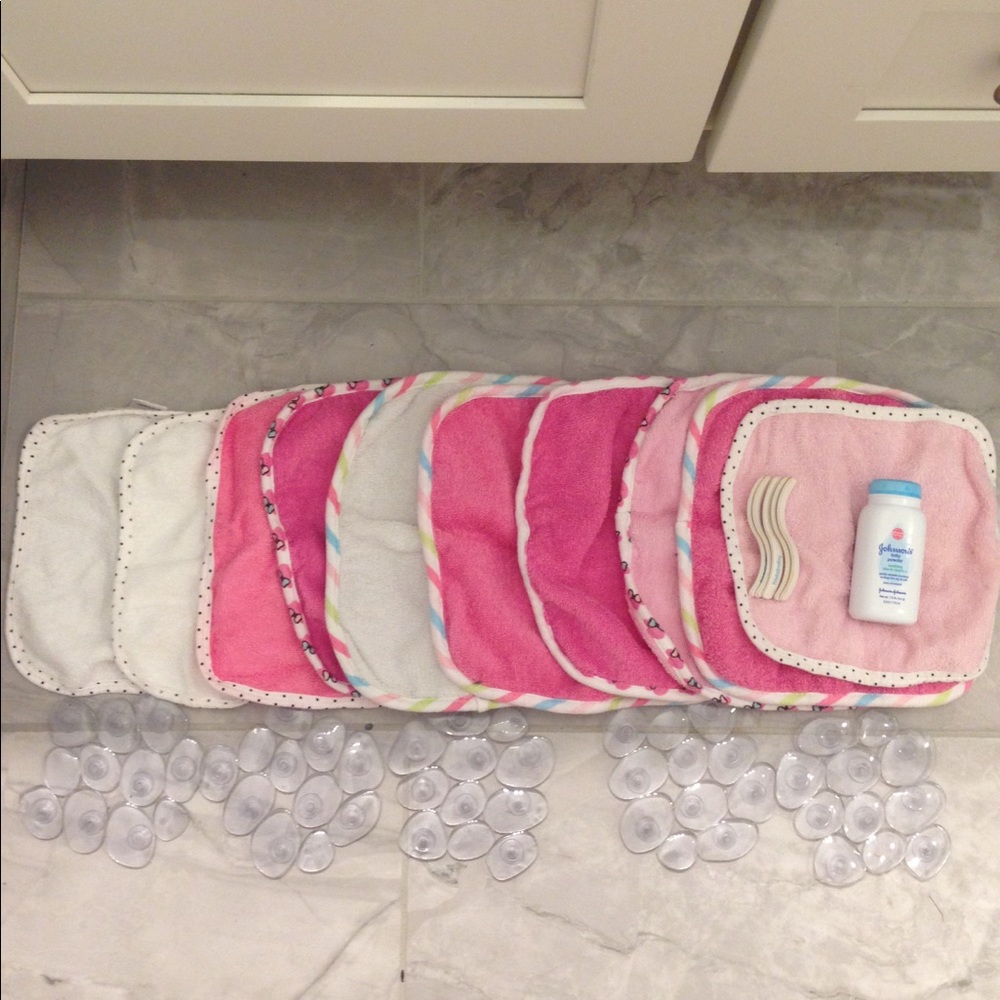 NEW baby bath items